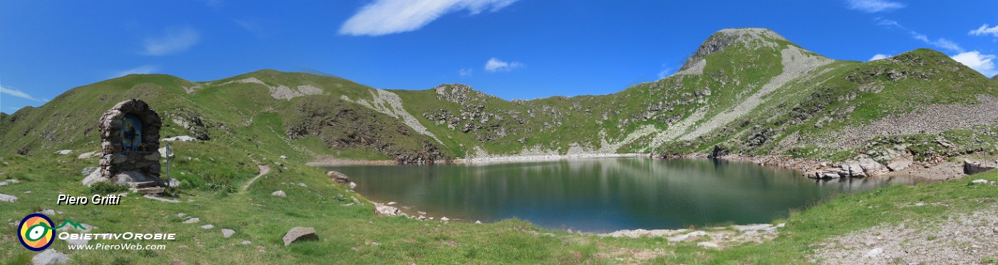 71 Vista panoramica sul Lago Moro (2235 m).JPG